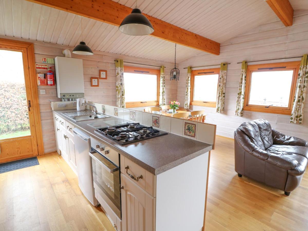 Barn Owl Lodge Rhayader Extérieur photo